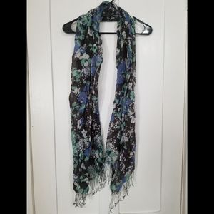 🌹Mint, Gray, and Blue Floral Scarf